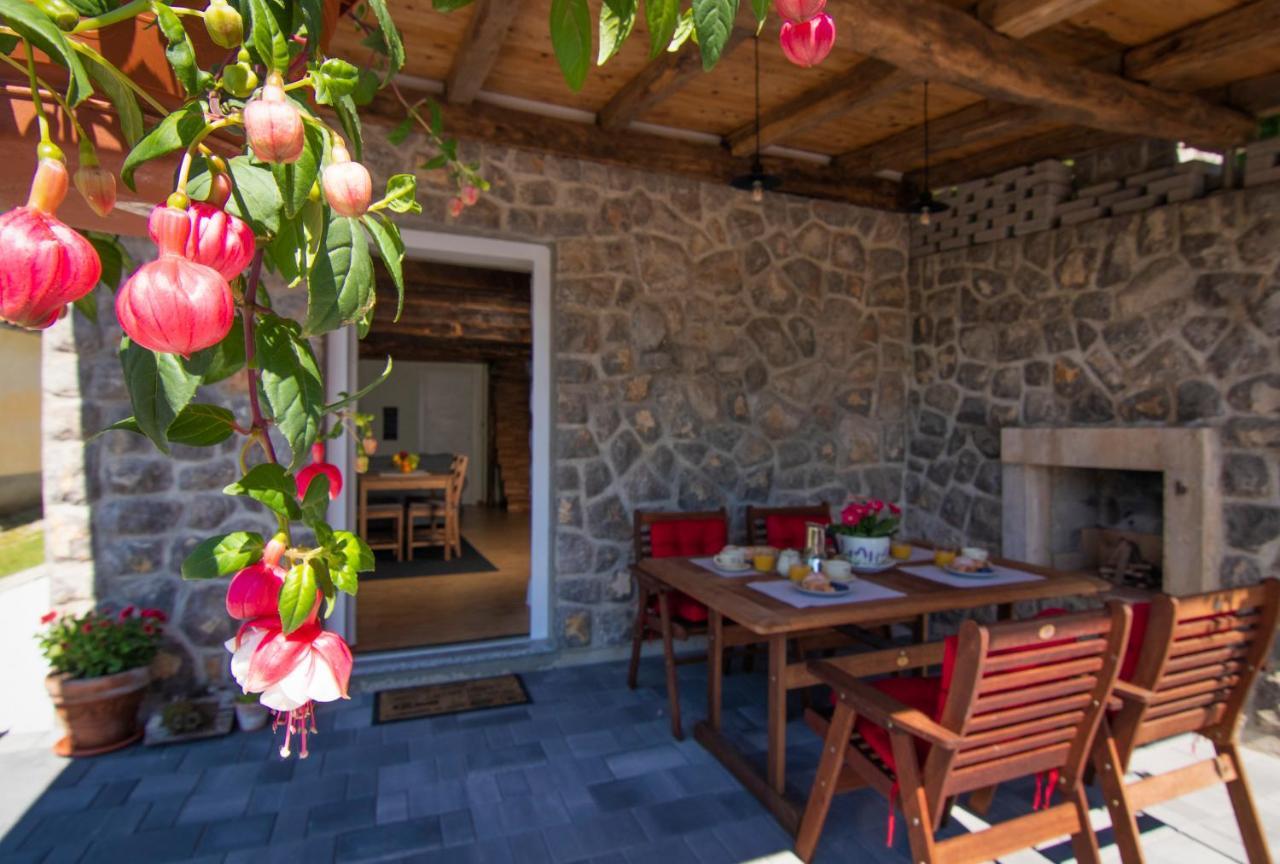 Guest House 'Villa Fani' Veprinac With Jacuzzi Luaran gambar